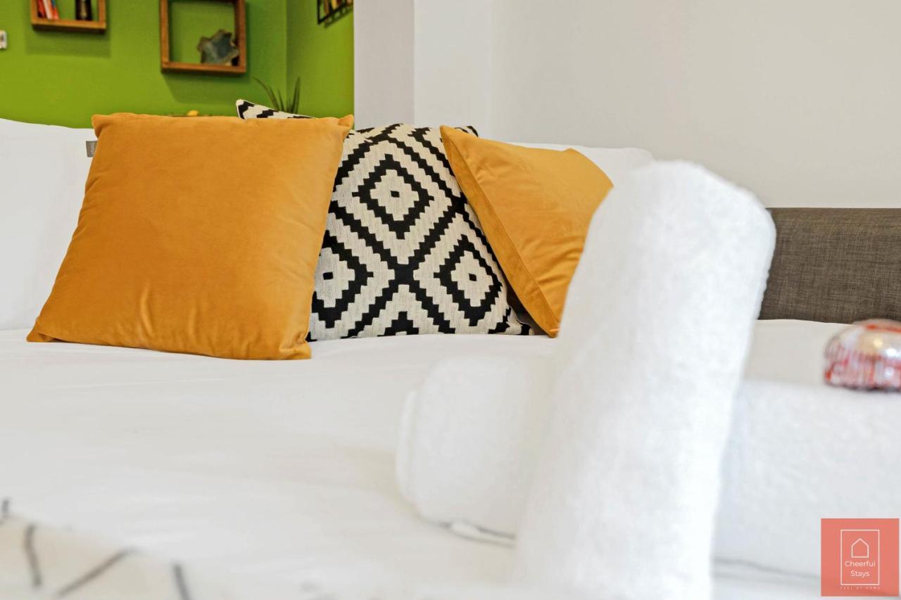 Cheerful Stays: Spacious Flat In Vibrant Leith Edinburgh Dış mekan fotoğraf