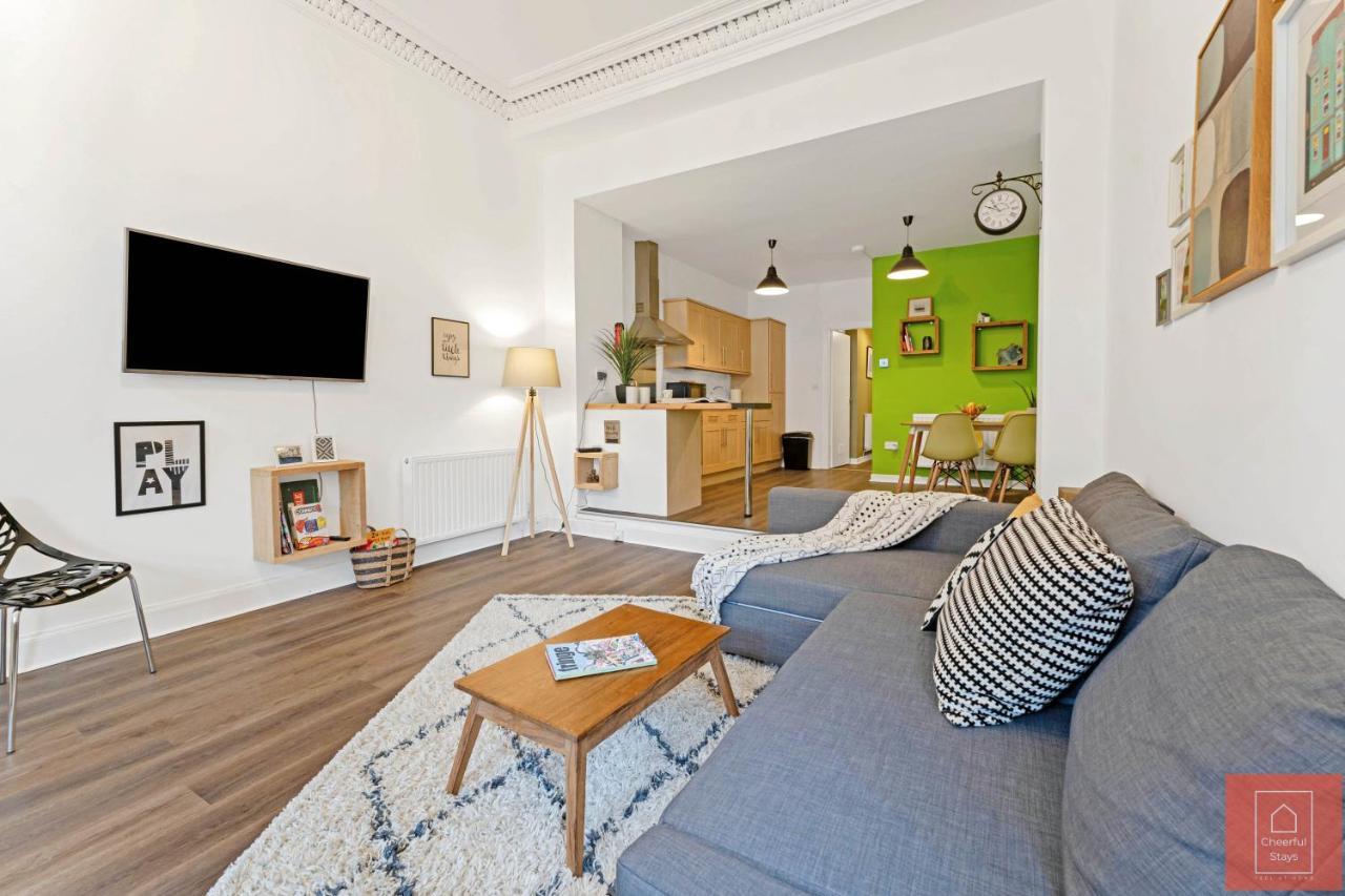Cheerful Stays: Spacious Flat In Vibrant Leith Edinburgh Dış mekan fotoğraf